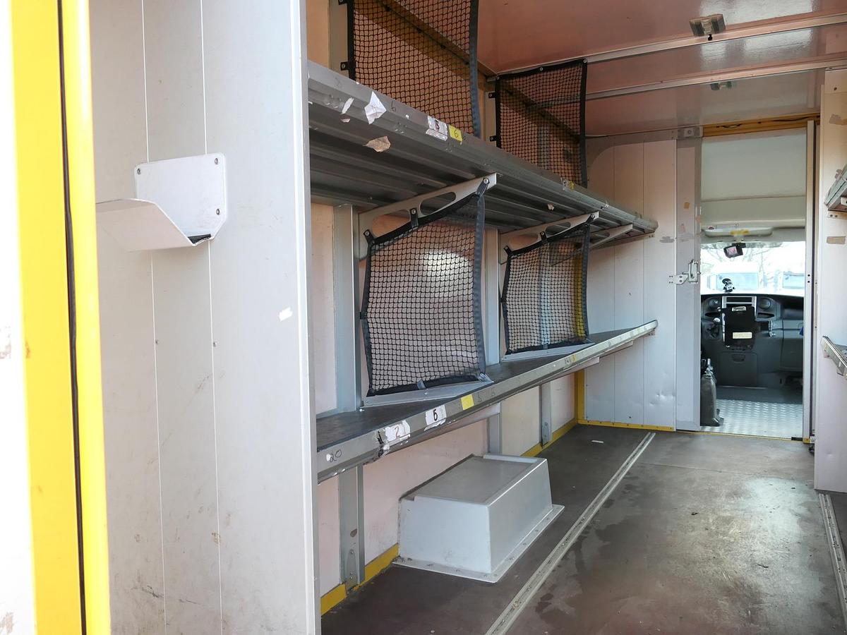 Gebraucht Iveco Daily 35 S11 C30C AUTOMATIK KAMERA MAXI Regale DURCHGANG