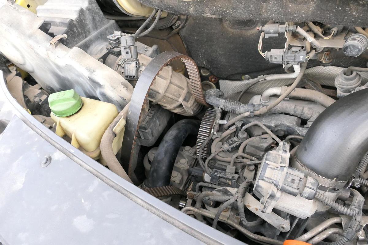 Gebraucht Volkswagen T5 Transporter 2.0 TDI PARKTRONIK EURO-5 2xSCHIEBETÜR CoC