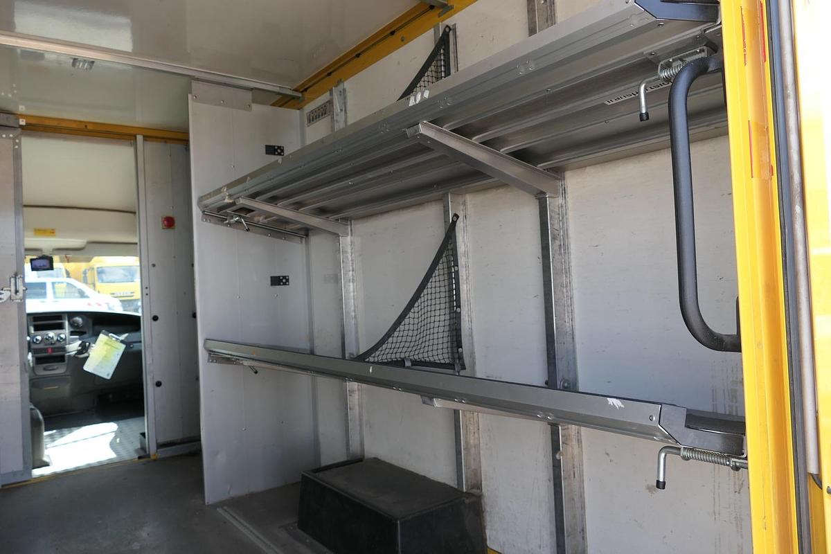 Gebraucht Iveco Daily 35 S11 C30C KURZ AUTOMATIK KAMERA Regale LUFT DURCHGANG EURO-5 CoC