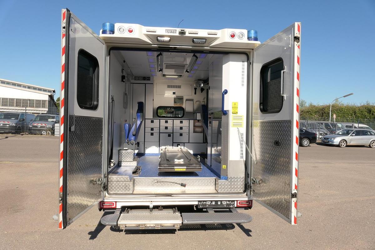 Gebraucht Mercedes-Benz Sprinter 519 CDI Klima Krankenwagen