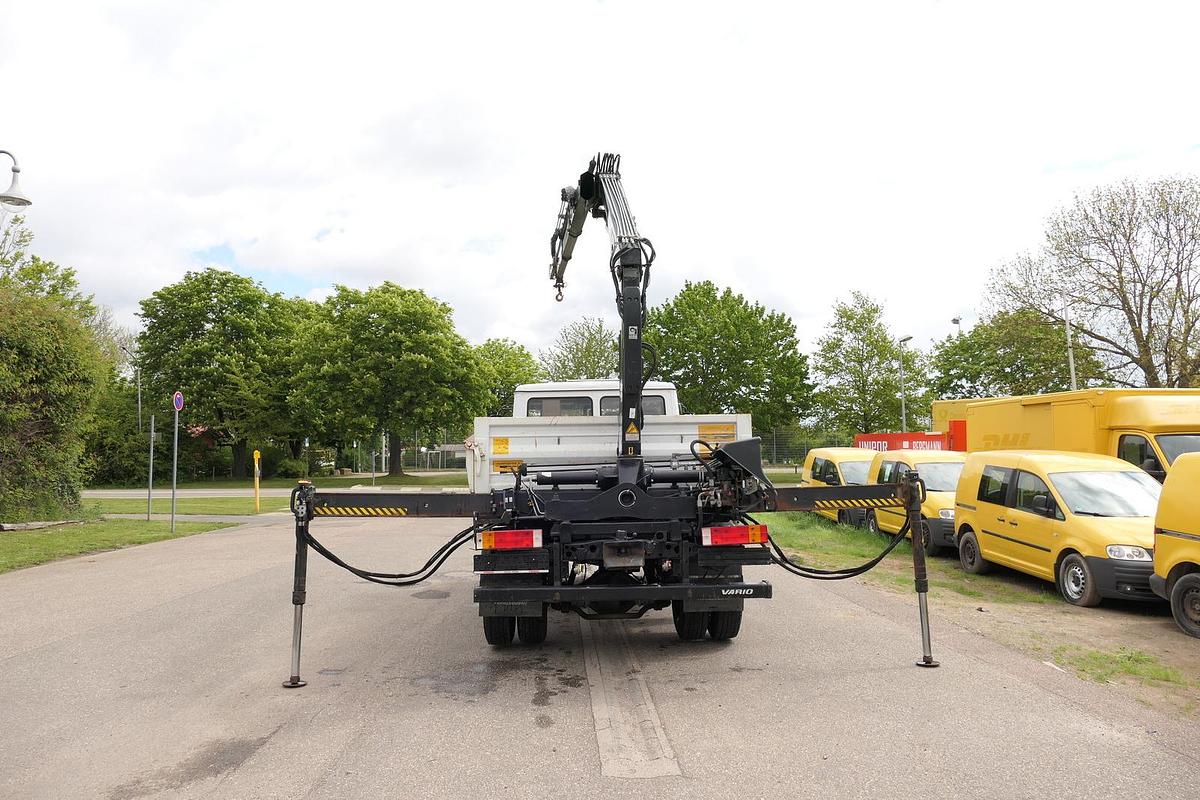 Gebraucht Mercedes-Benz Vario 816D mit Ladekran 3 Sitzer Standheizung HIAB XS 055 DUO - AHK