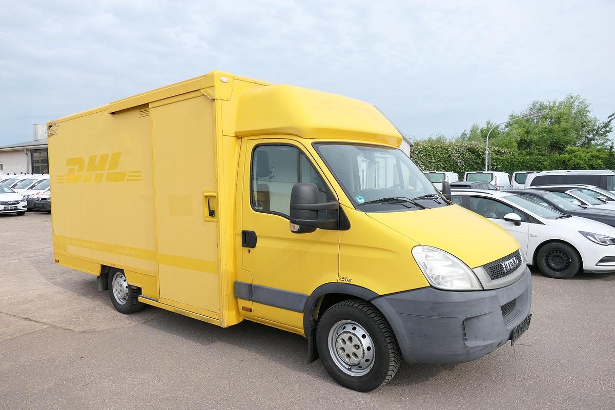 Gebraucht Iveco Daily 35 S11 C30C AUTOMATIK KAMERA MAXI Regale DURCHGANG