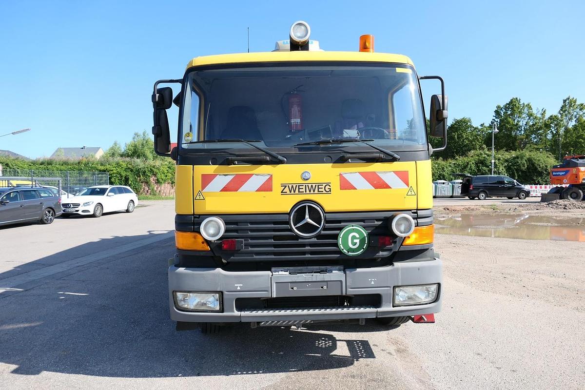 Gebraucht Mercedes-Benz Atego ZW GLEISSAUGER Schienenreiniger KROLL 950.50 ZW Zweiwege