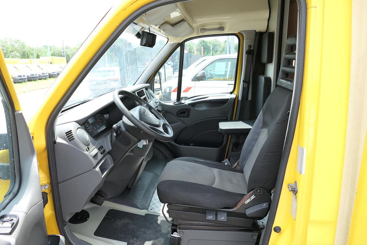 Gebraucht Iveco Daily 35 S11 C30C AUTOMATIK KAMERA MAXI KAMERA Regale LUFT - EURO 5 - CoC