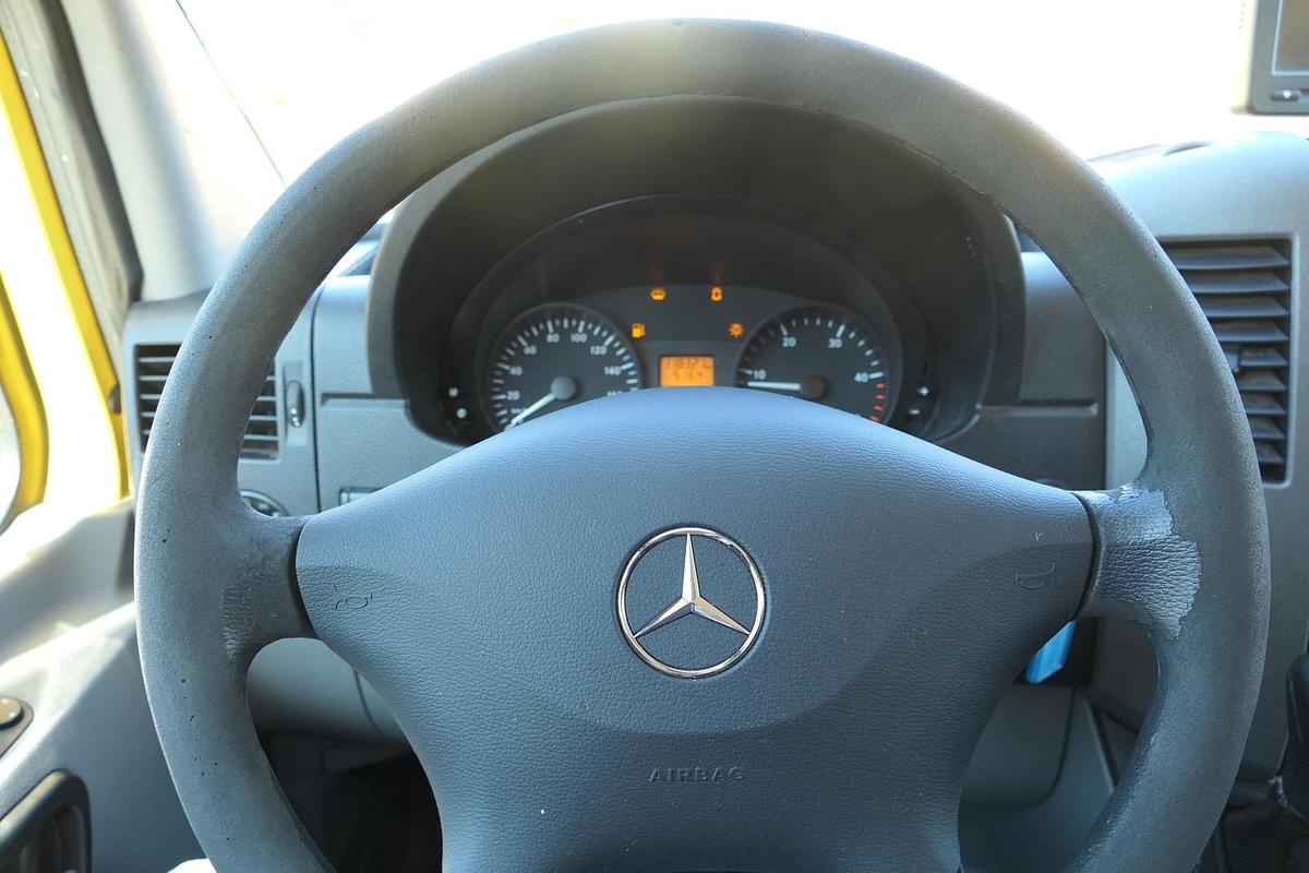 Gebraucht Mercedes-Benz SPRINTER 310 CDI MAXI EURO-5 KOFFER REGALE KAMERA DURCHGANG