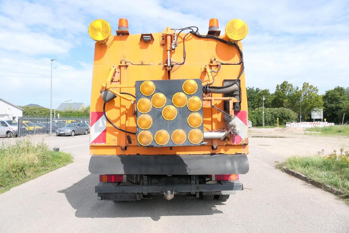 Gebraucht MAN LE 1608 KOMMUNAL KROLL BY SFZ - Rechtslenker