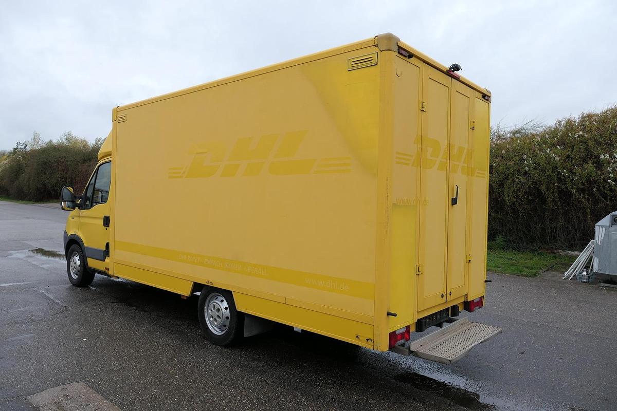 Gebraucht Iveco Daily 35 S11 C30C AUTOMATIK KAMERA MAXI Regale DURCHGANG