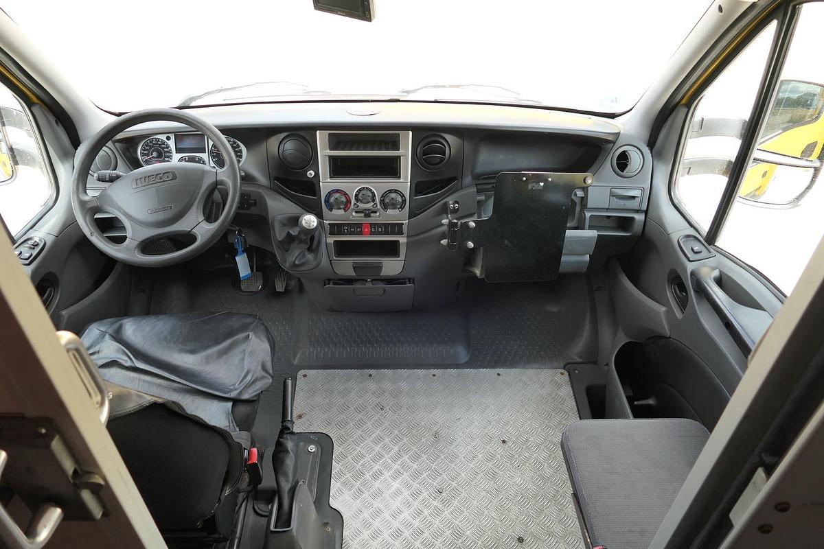 Gebraucht Iveco Daily 35 S11 C30C AUTOMATIK KAMERA MAXI Regale DURCHGANG