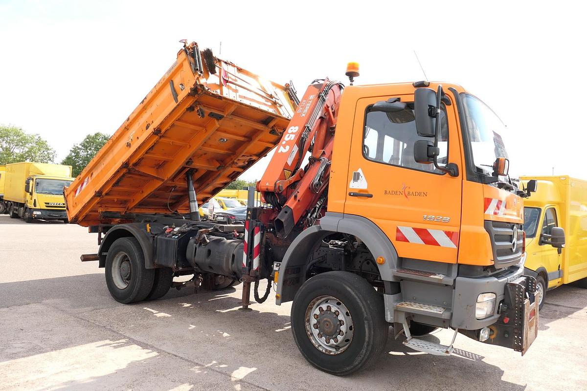 Gebraucht Mercedes-Benz 1828 AK Kran Axor-R Atlas 85.2 Kipper Winterdienst