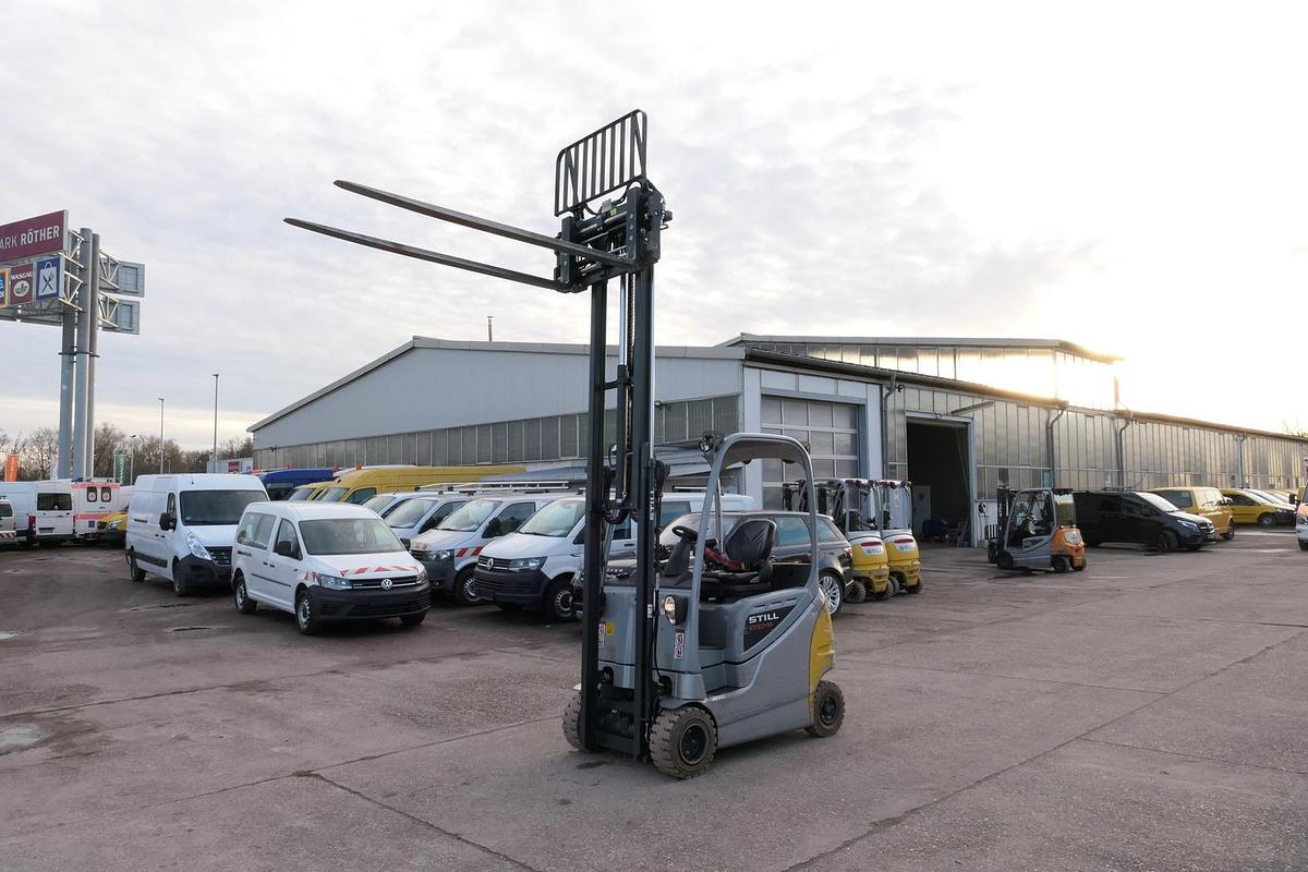 Gebraucht Still RX 20-18P/H 4-RAD Lange Gabeln
