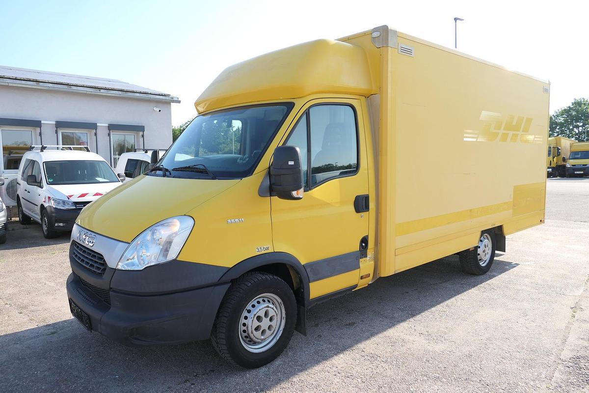 Gebraucht Iveco Daily 35 S11 C30C AUTOMATIK KAMERA Regale LUFT DURCHGANG EURO-5 CoC