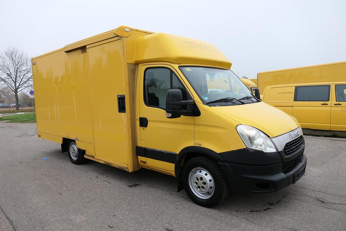 Gebraucht Iveco Daily 35 S11 C30C AUTOMATIK KAMERA Regale LUFT DURCHGANG EURO-5 CoC