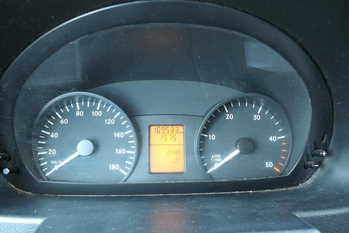 Gebraucht Mercedes-Benz SPRINTER 310 CDI MAXI EURO-5 KOFFER REGALE KAMERA DURCHGANG