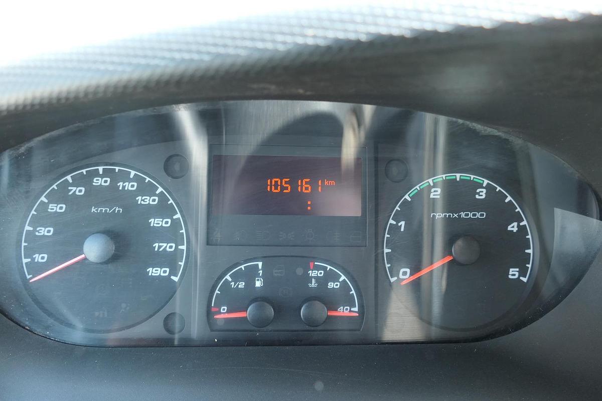 Gebraucht Iveco Daily 35 S11 C30C KURZ AUTOMATIK KAMERA Regale LUFT DURCHGANG EURO-5 CoC