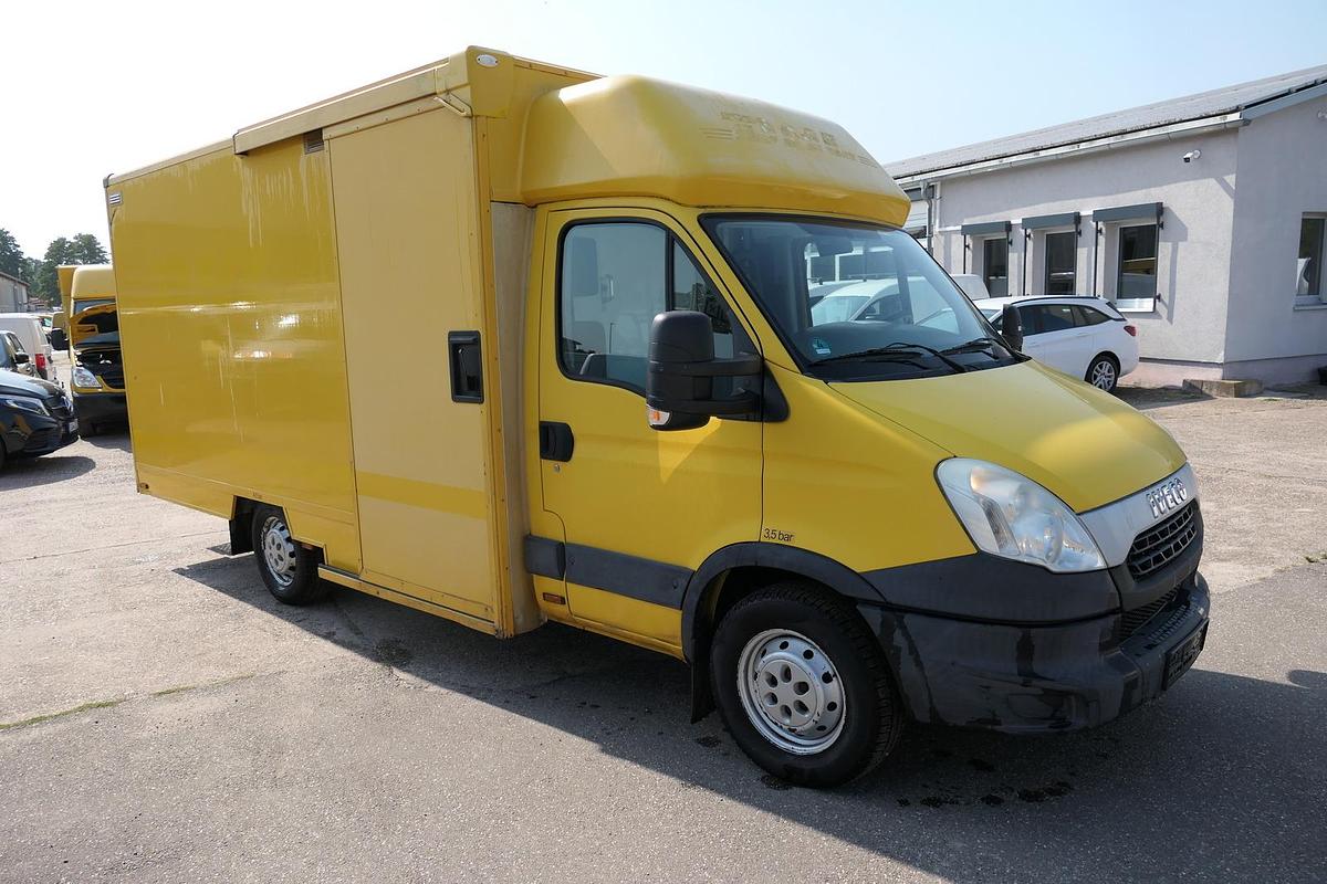 Gebraucht Iveco Daily 35 S11 C30C AUTOMATIK KAMERA Regale LUFT DURCHGANG EURO-5 CoC