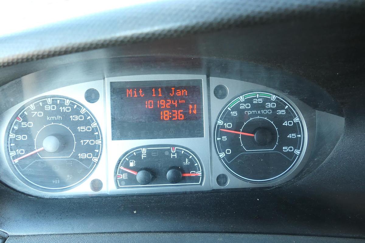 Gebraucht Iveco Daily 35 S11 C30C AUTOMATIK KAMERA MAXI Regale DURCHGANG