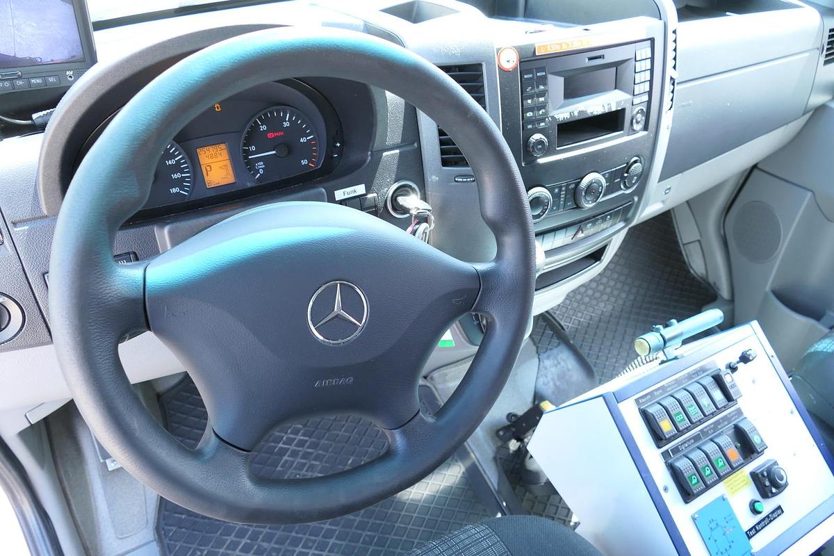 Gebraucht Mercedes-Benz Sprinter 519 CDI Klima Krankenwagen Fahrtec Aufbau