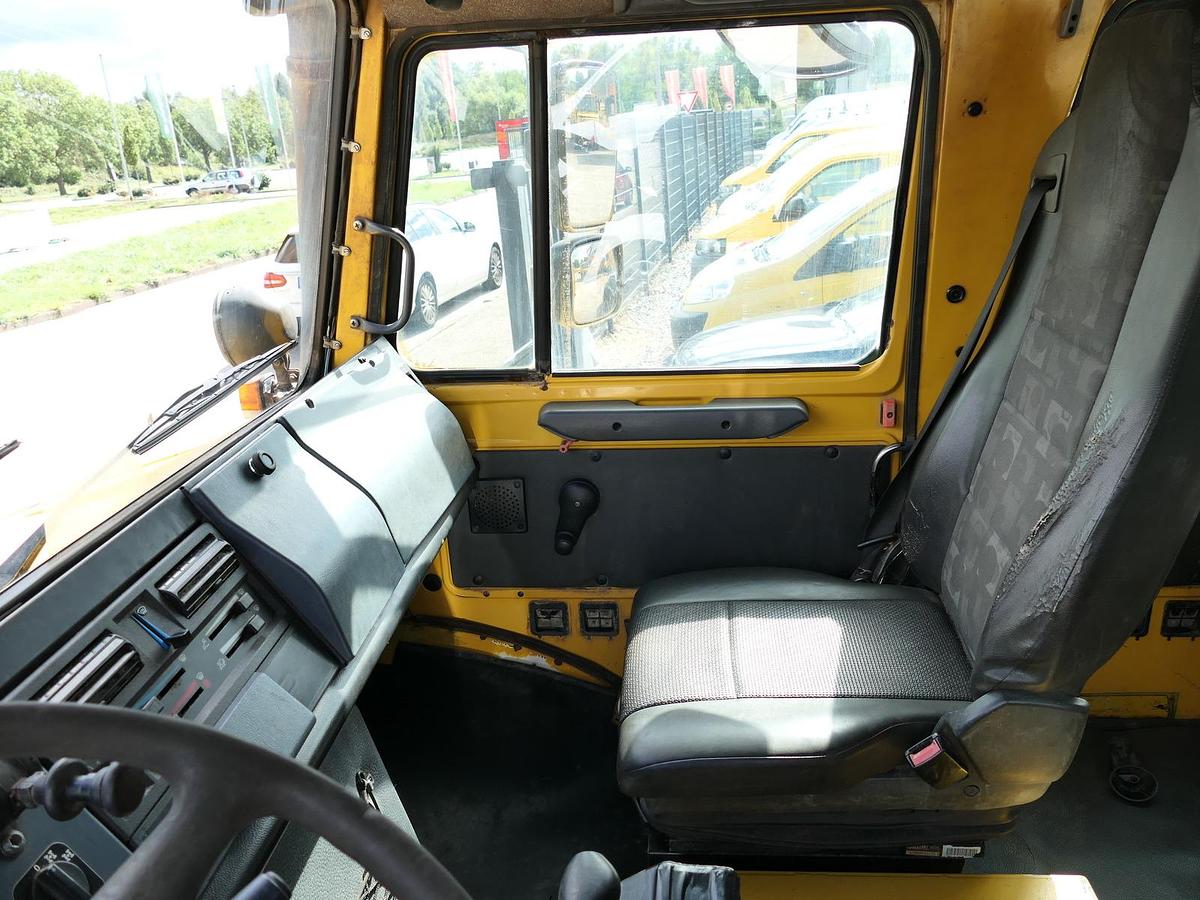 Gebraucht Unimog U4000 437/25 DoKa AHK KLIMA STANDHEIZUNG EURO-4