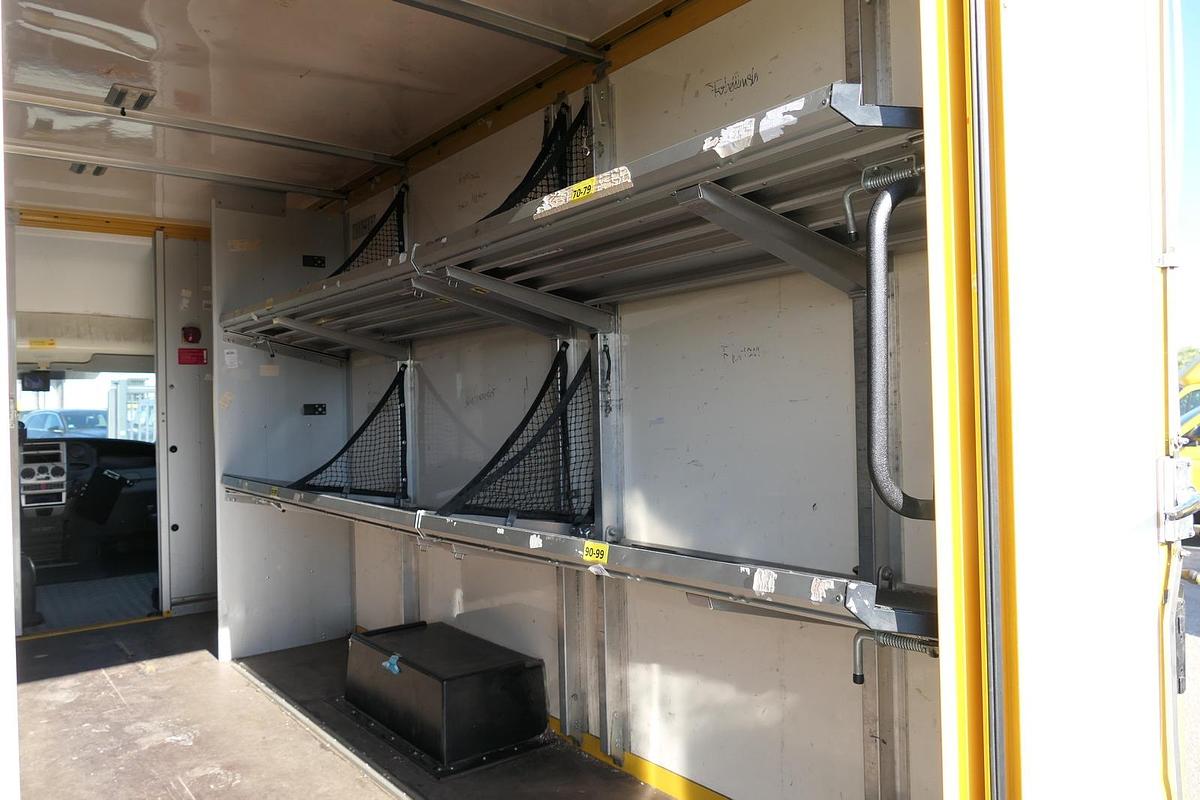 Gebraucht Iveco Daily 35 S11 C30C AUTOMATIK KAMERA Regale LUFT