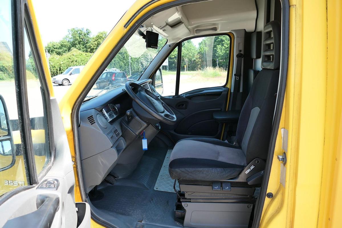 Gebraucht Iveco Daily 35 S11 C30C AUTOMATIK KAMERA MAXI Regale LUFT DURCHGANG
