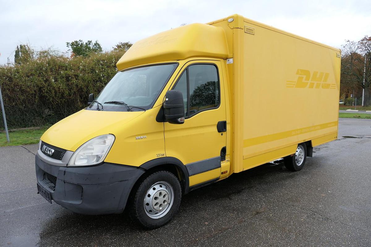Gebraucht Iveco Daily 35 S11 C30C AUTOMATIK KAMERA MAXI Regale DURCHGANG