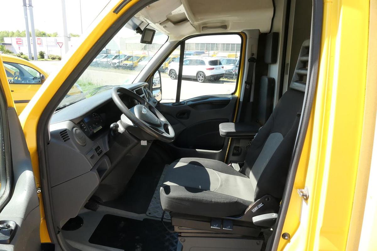 Gebraucht Iveco Daily 35 S11 C30C AUTOMATIK KAMERA Regale LUFT DURCHGANG EURO-5 CoC