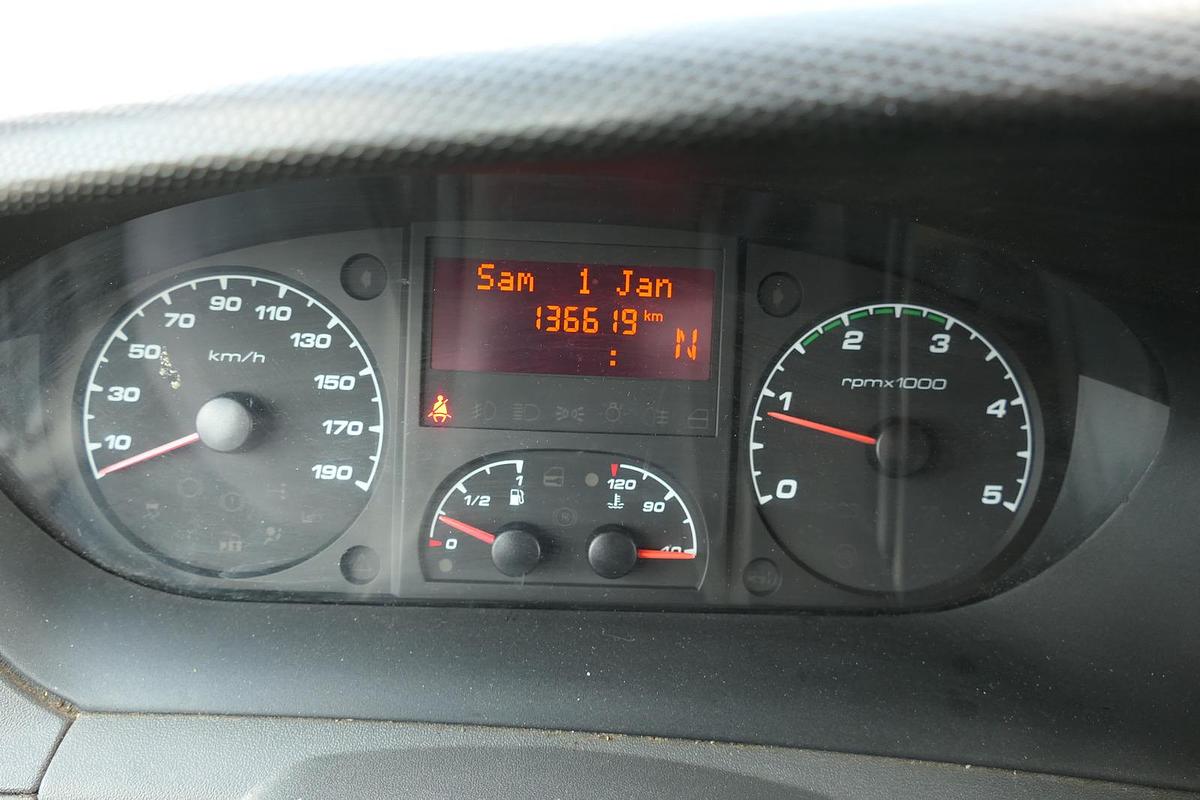 Gebraucht Iveco Daily 35 S11 C30C AUTOMATIK KAMERA MAXI Regale LUFT - EURO 5 - CoC