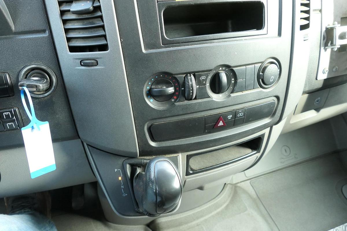 Gebraucht Mercedes-Benz SPRINTER 310 CDI MAXI EURO-5 KOFFER REGALE KAMERA DURCHGANG
