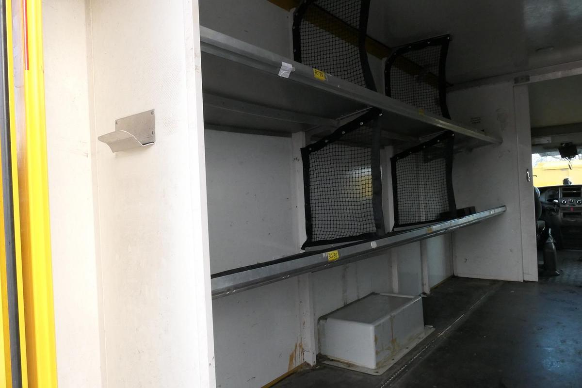 Gebraucht Iveco Daily 35 S11 C30C AUTOMATIK KAMERA Regale LUFT DURCHGANG EURO-5 CoC