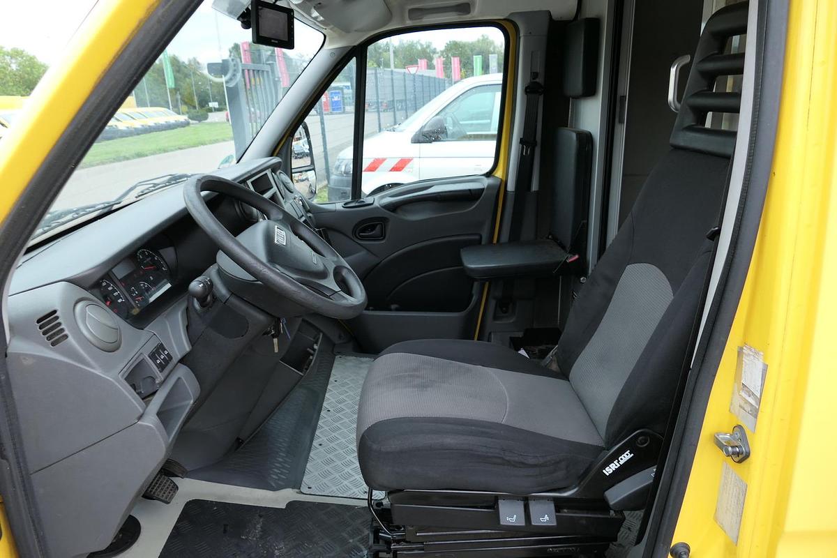 Gebraucht Iveco Daily 35 S11 C30C AUTOMATIK KAMERA Regale LUFT DURCHGANG EURO-5 CoC
