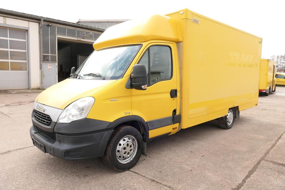 Gebraucht Iveco Daily 35 S11 C30C AUTOMATIK KAMERA MAXI KAMERA Regale LUFT - EURO 5 - CoC