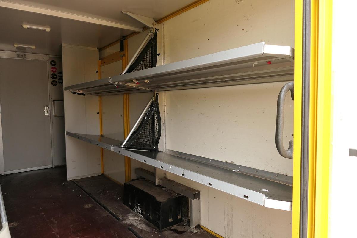 Gebraucht Mercedes-Benz SPRINTER 310 CDI MAXI EURO-5 KOFFER DURCHGANG REGALE KAMERA