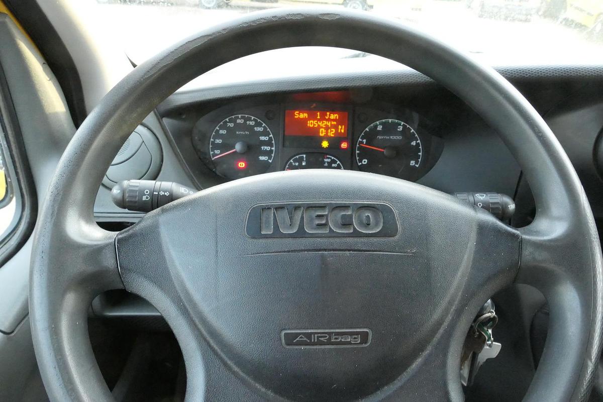 Gebraucht Iveco Daily 35 S11 C30C AUTOMATIK KAMERA MAXI KAMERA Regale LUFT - EURO 5 - CoC