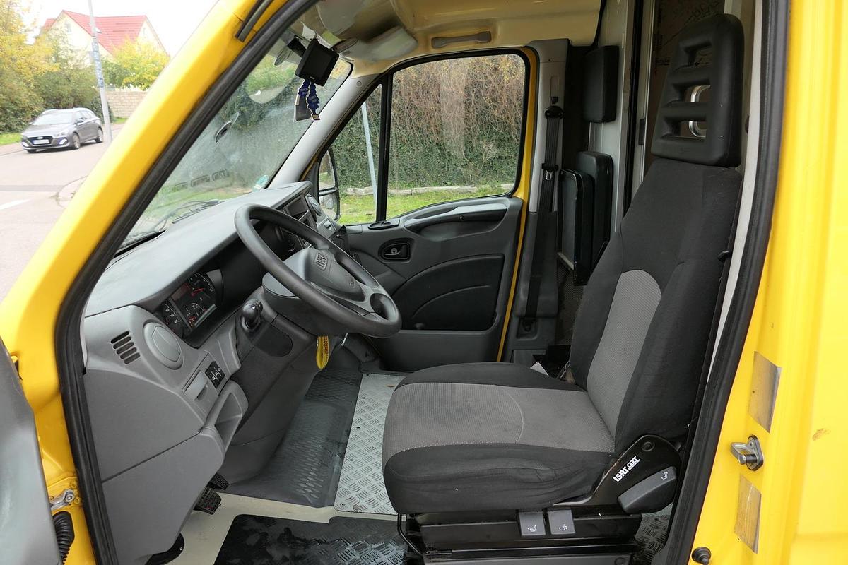 Gebraucht Iveco Daily 35 S11 C30C AUTOMATIK KAMERA Regale LUFT DURCHGANG EURO-5 CoC