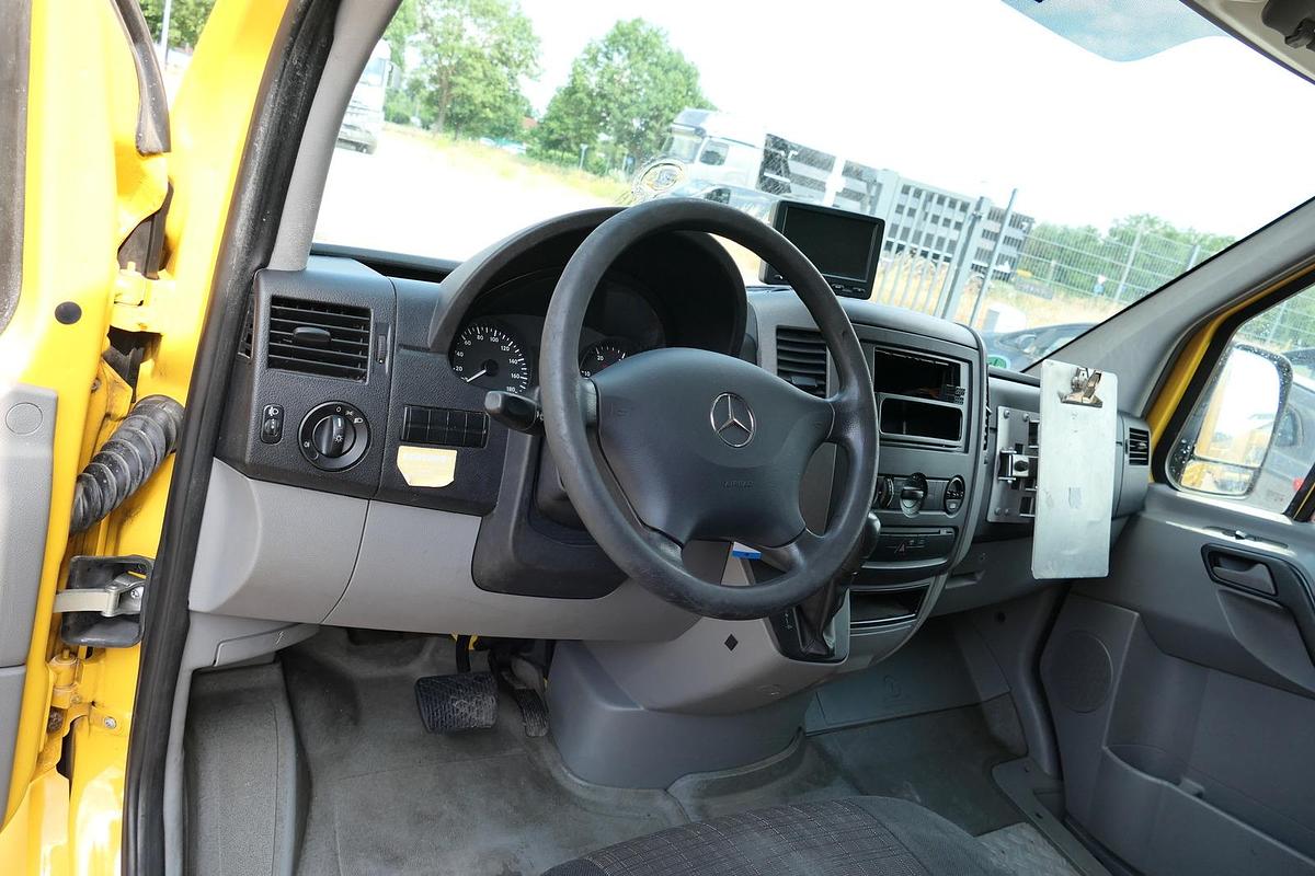 Gebraucht Mercedes-Benz SPRINTER 310 CDI MAXI EURO-5 KOFFER DURCHGANG REGALE KAMERA SERVICE