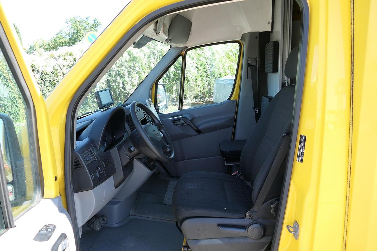 Gebraucht Mercedes-Benz SPRINTER 310 CDI MAXI EURO-5 KOFFER REGALE KAMERA DURCHGANG
