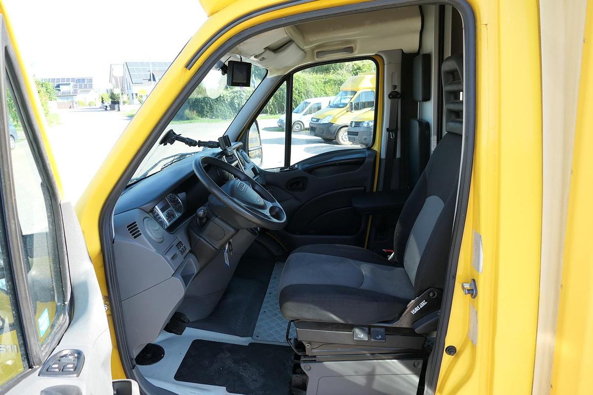 Gebraucht Iveco Daily 35 S11 C30C AUTOMATIK KAMERA Regale LUFT