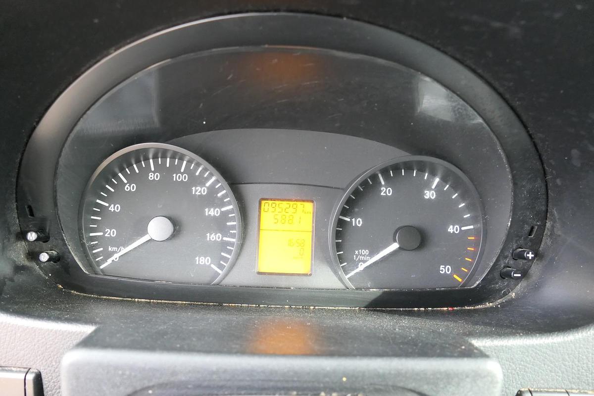 Gebraucht Mercedes-Benz SPRINTER 310 CDI MAXI EURO-5 KOFFER REGALE KAMERA DURCHGANG