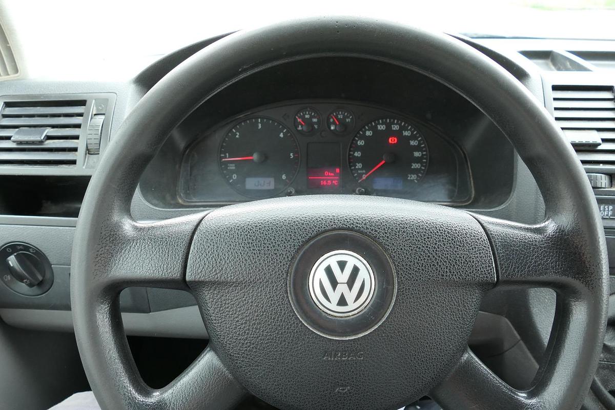 Gebraucht Volkswagen T5 Transporter 1.9 TDI 2-Sitzer PARKTRONIK 2xSCHIEBETÜR