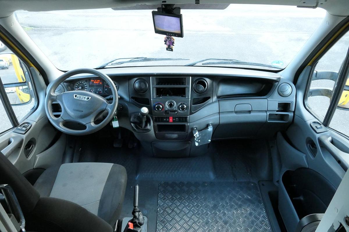 Gebraucht Iveco Daily 35 S11 C30C AUTOMATIK KAMERA Regale LUFT DURCHGANG EURO-5 CoC