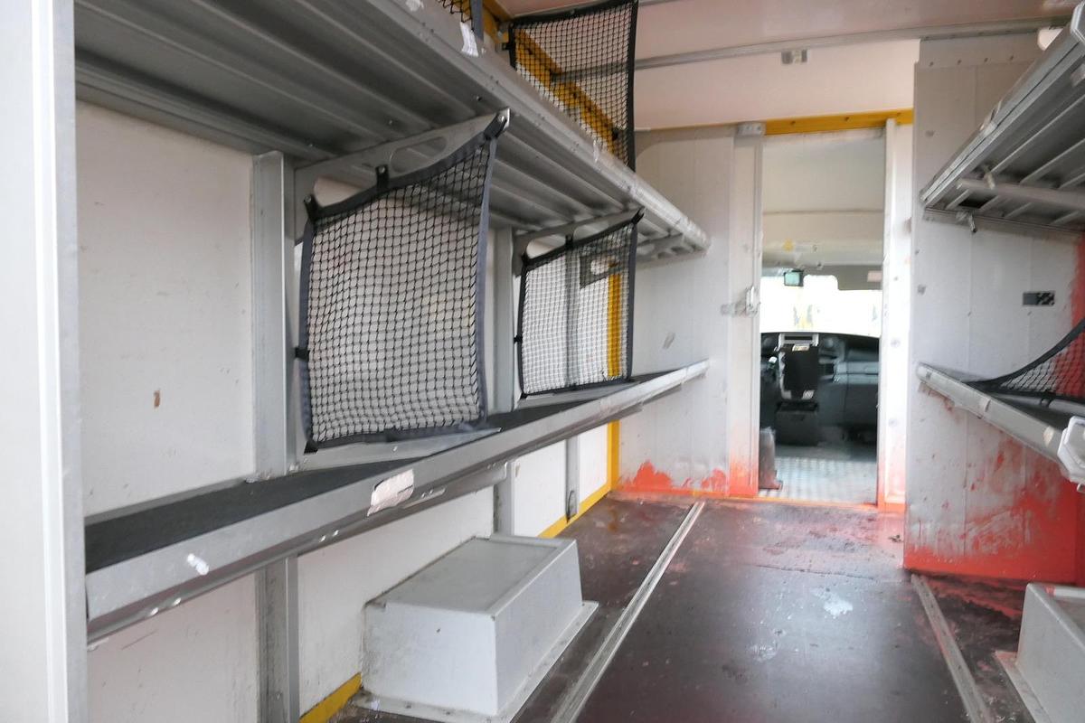 Gebraucht Iveco Daily 35 S11 C30C AUTOMATIK KAMERA MAXI Regale DURCHGANG