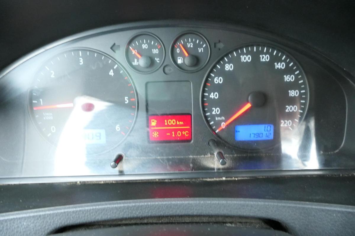 Gebraucht Volkswagen T5 Transporter 1.9 TDI PARKTRONIK 2xSCHIEBETÜR