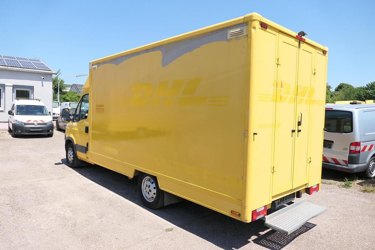 Gebraucht Iveco Daily 35 S11 C30C AUTOMATIK KAMERA Regale LUFT DURCHGANG EURO-5 CoC