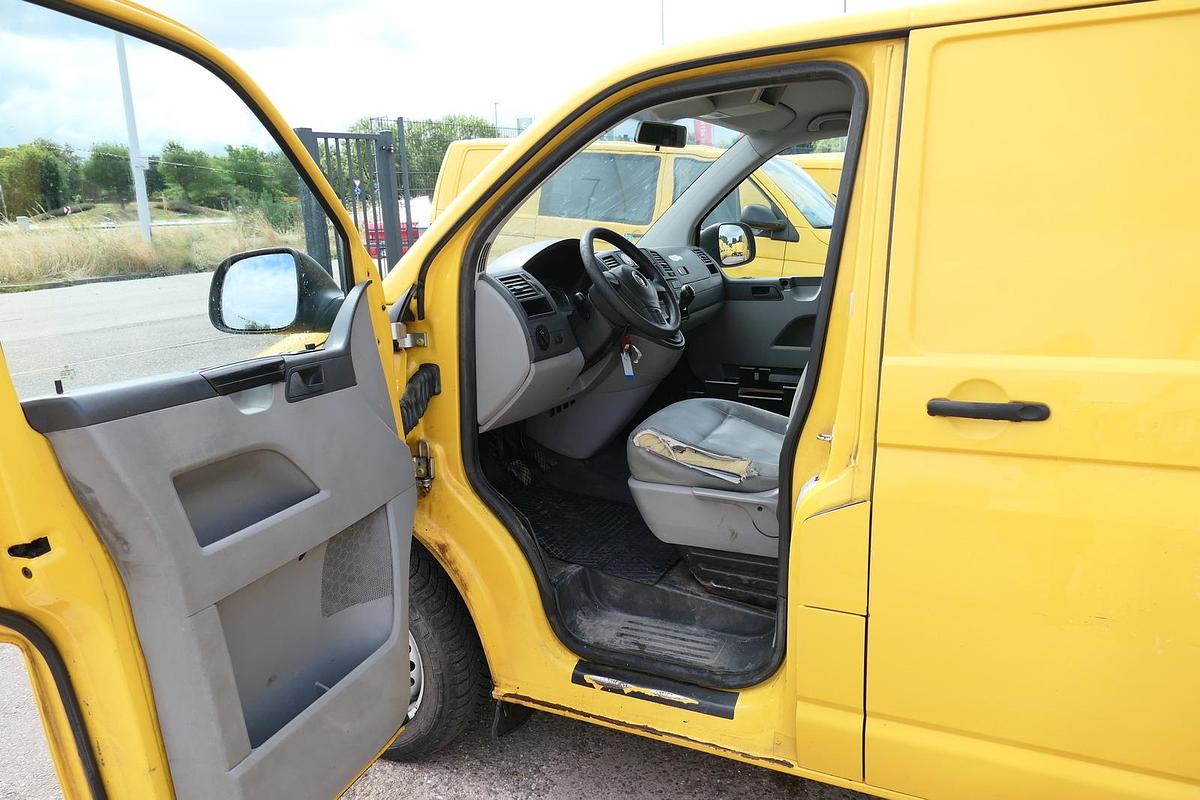 Gebraucht Volkswagen T5 Transporter 2.0 TDI PARKTRONIK 2xSCHIEBETÜR