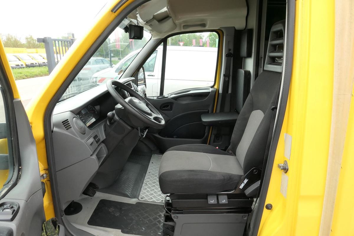Gebraucht Iveco Daily 35 S11 C30C AUTOMATIK KAMERA Regale LUFT DURCHGANG EURO-5 CoC