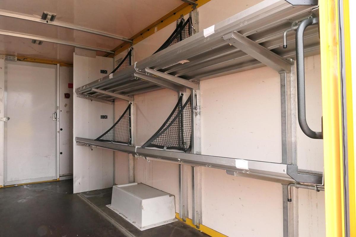 Gebraucht Iveco Daily 35 S11 C30C AUTOMATIK KAMERA MAXI Regale DURCHGANG