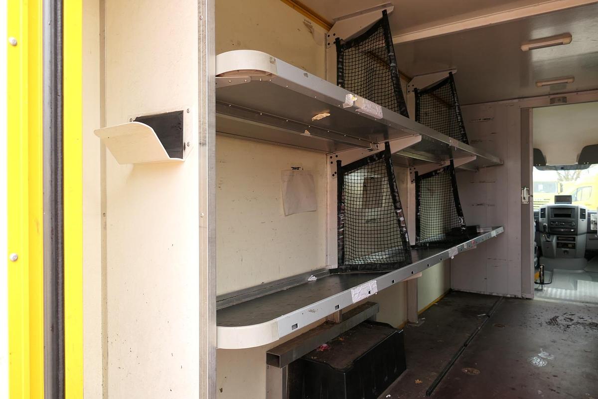 Gebraucht Mercedes-Benz SPRINTER 310 CDI MAXI EURO-5 KOFFER REGALE KAMERA DURCHGANG