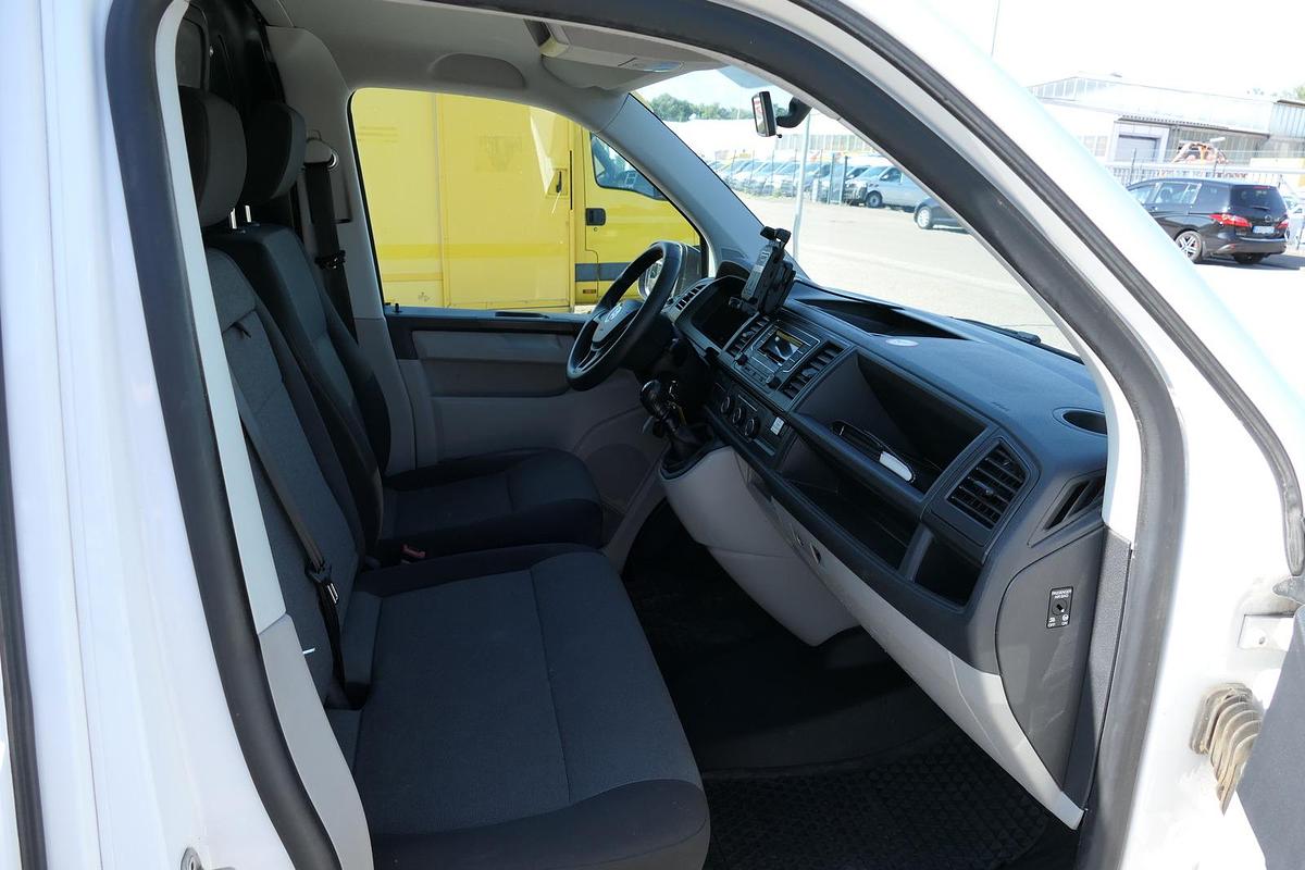 Gebraucht Volkswagen T6 Transporter 2.0 TDI lang 4Motion KLIMA AHK Werkstatteinbauten COC Euro 6