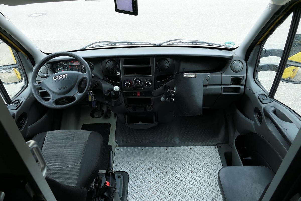 Gebraucht Iveco Daily 35 S11 C30C AUTOMATIK KAMERA Regale LUFT DURCHGANG EURO-5 CoC