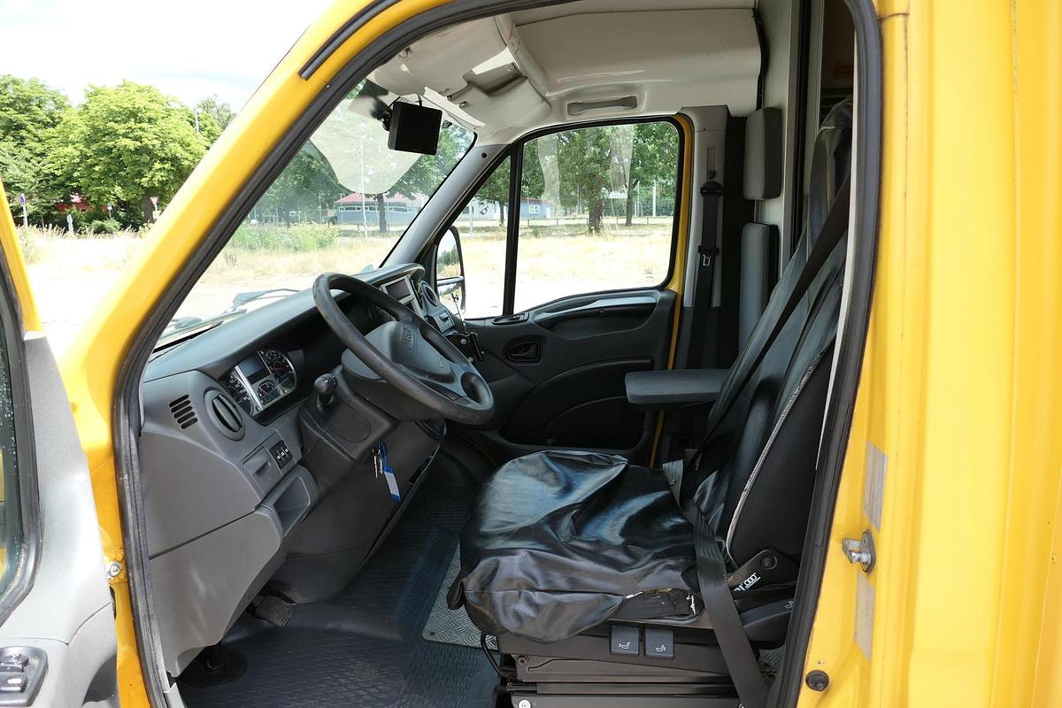 Gebraucht Iveco Daily 35 S11 C30C AUTOMATIK KAMERA MAXI Regale DURCHGANG